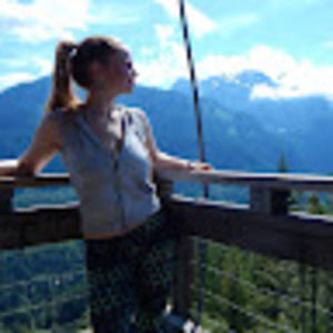 Meet your Posher, Allison